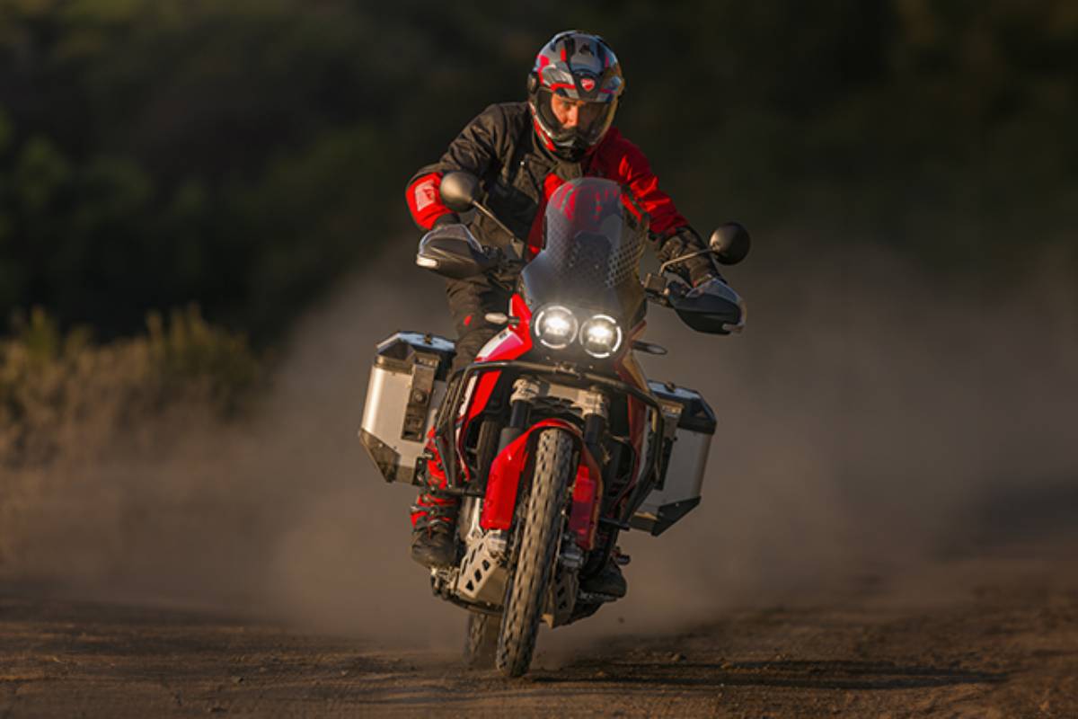 2025 Ducati DesertX