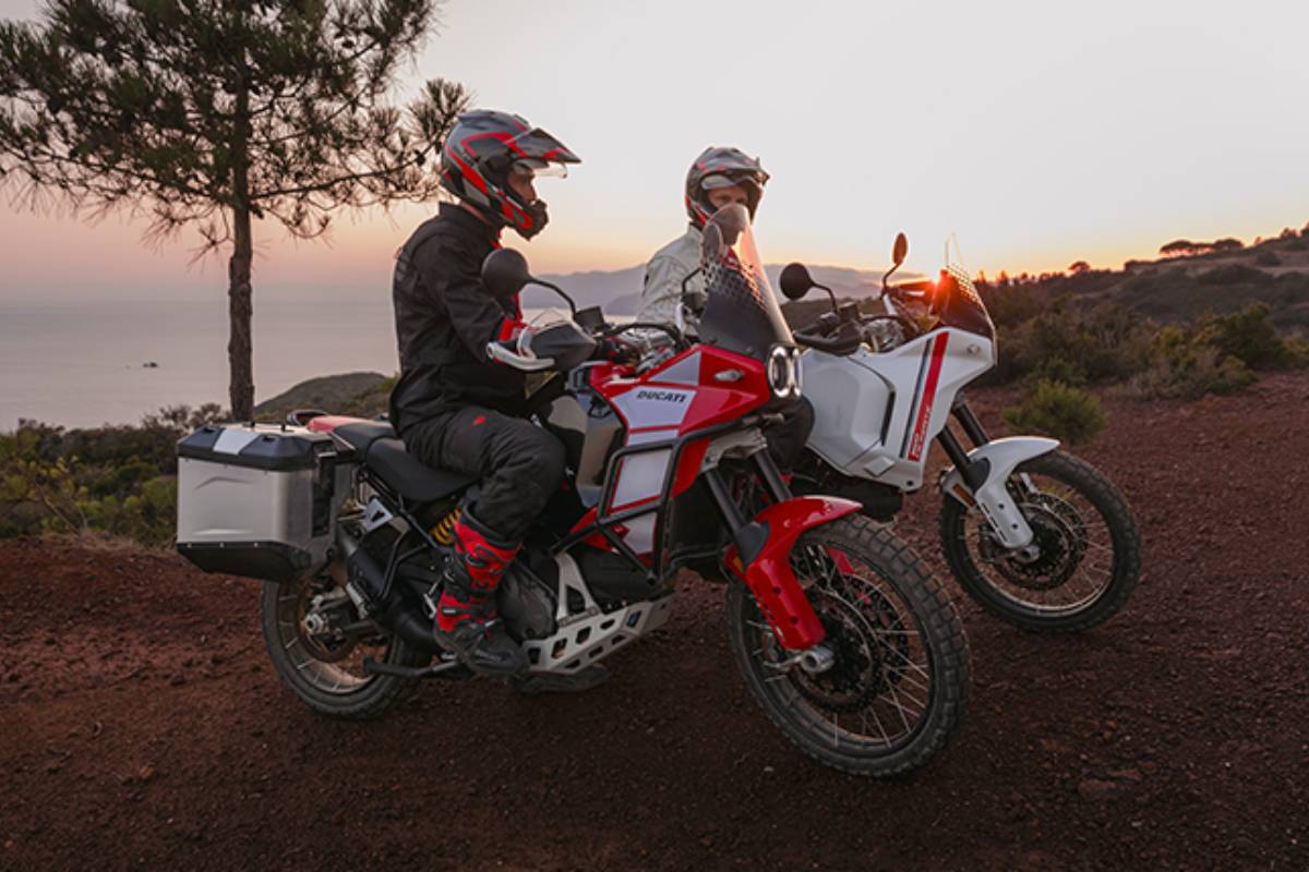 2025 Ducati DesertX