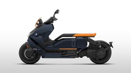 2025 BMW CE 04-rp