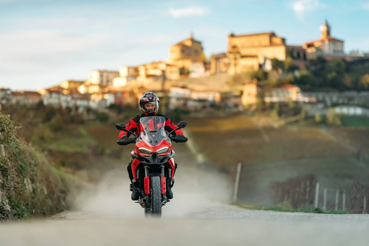 2025 Ducati Multistrada V2