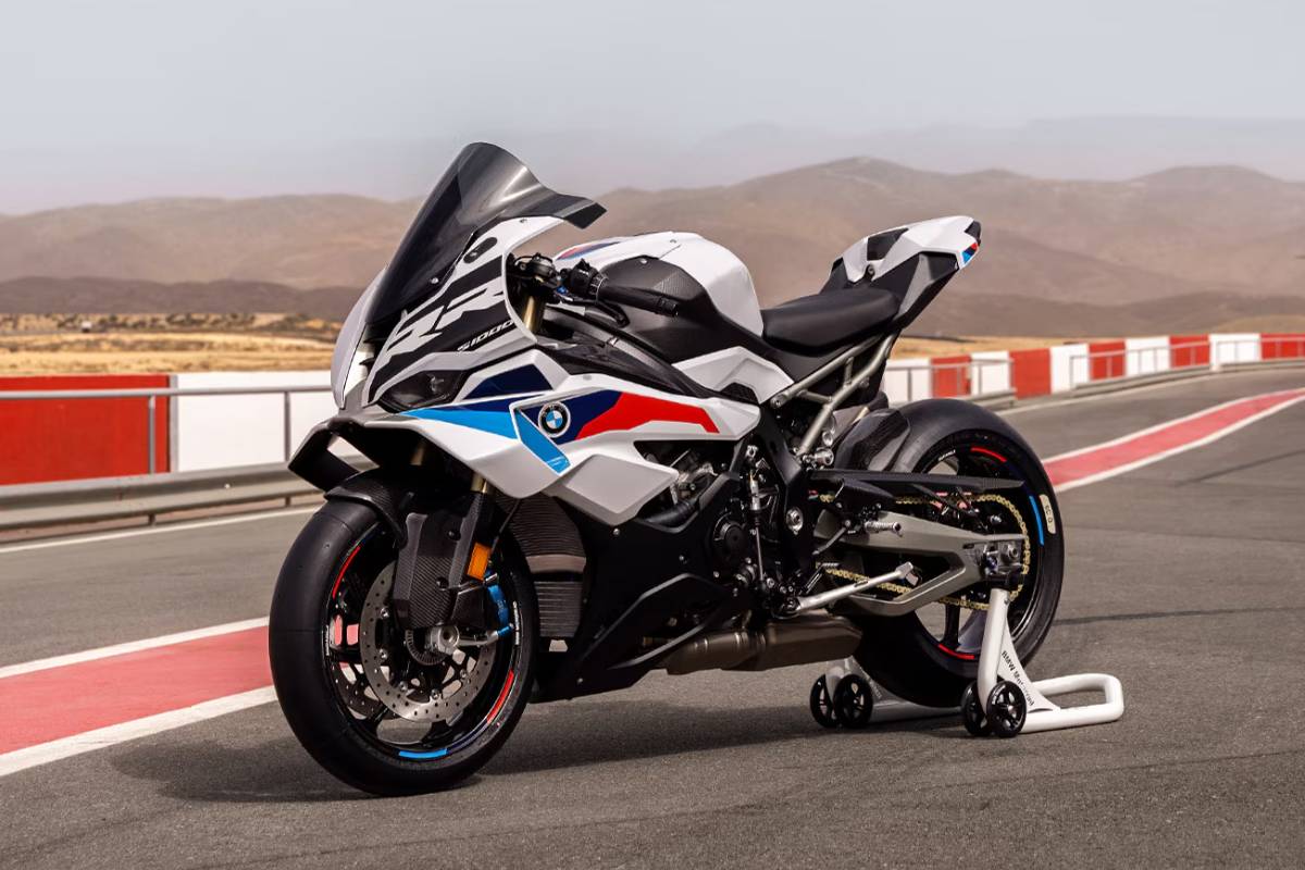 2026 BMW S 1000 RR