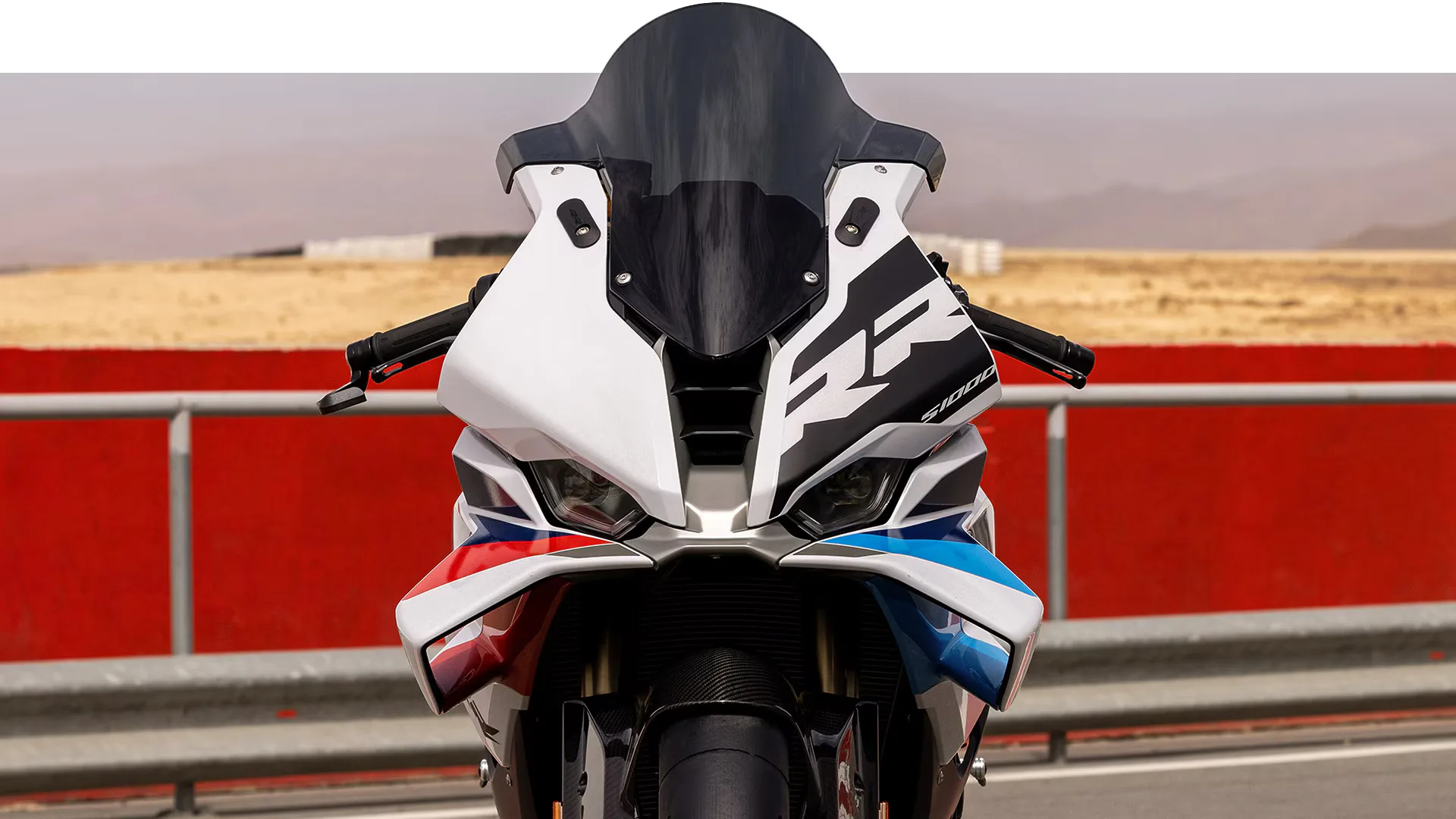 2026 BMW S 1000 RR vs. Kawasaki Ninja ZX-10R